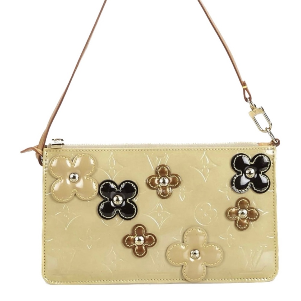 Louis Vuitton pochette Fleurs